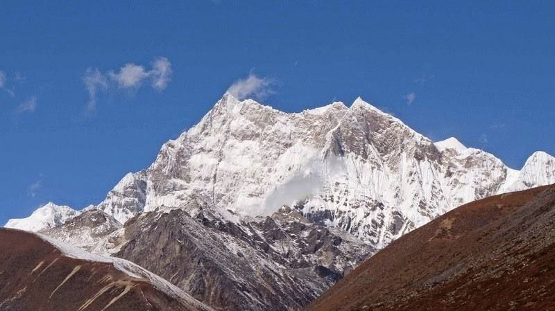 El Gangkhar Puensum, en Bután, es el pico más alto que queda sin coronar en nuestro planeta